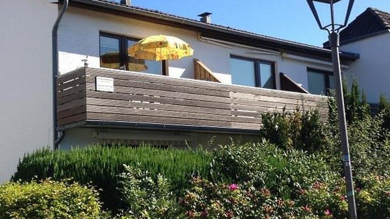 Blick zur Wohnung Dorfblick Blick zur Wohnung Dorfblick